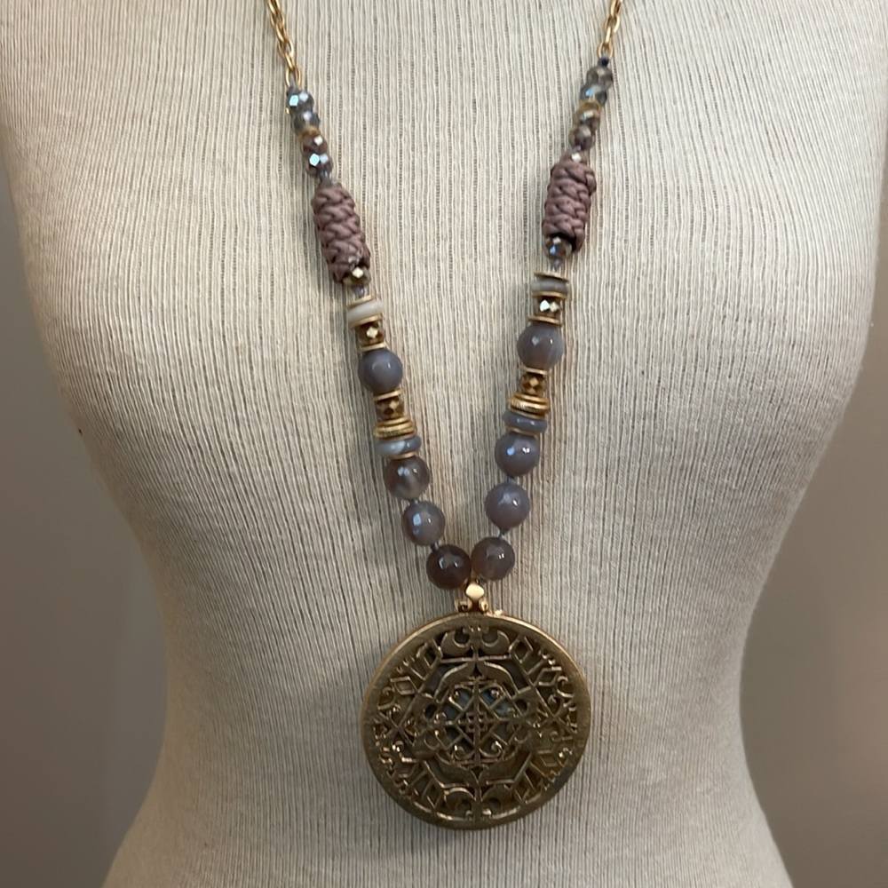 Matte Gold-tone Chain Grey Beads and Large Medallion - Picture 9 of 16